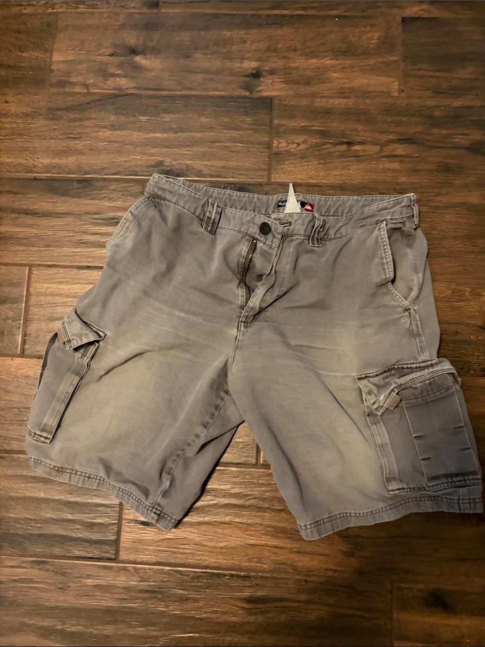 Quiksilver Men's Gray Cargo Shorts